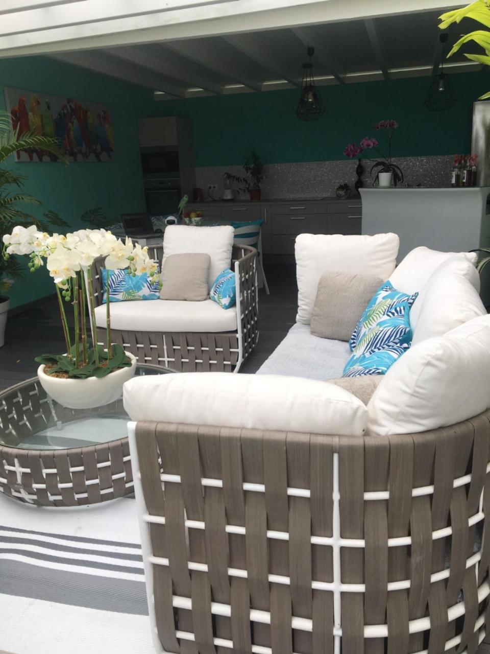 La Mariposa Bed & Breakfast Le Robert Luaran gambar